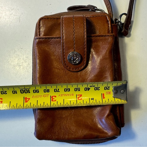 Relic Leather Zip Around Women’s Wristlet Wallet Cell Cigarette Box Case - Picture 6 of 6